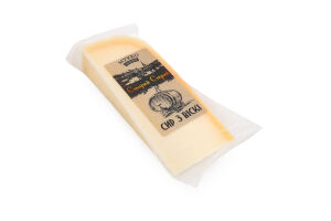 Сыр 42.5% с виски Старый Стрый Мукко кг