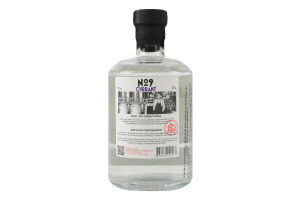 Горілка 500мл 38% особлива Blackcurrant Distil. №9 пл