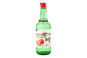 Соджу Jinro Strawberry Soju клубничная