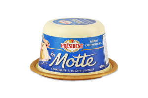 Масло кислосливочное 82% с кристаллами морской соли La motte President п/у 250г