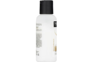 TRESemme Luxurious Moisture Conditioner Moisture Rich
