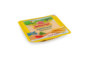 Cыр 50% твердый нарезка Украинский традиционный Звени Гора лоток 150г