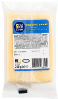 Сыр 50% твердый нарезанный ломтиками Украинский Пирятин м/у 200г