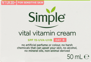 Крем для лица дневной витаминный SPF 15 Kind to skin Simple 50мл