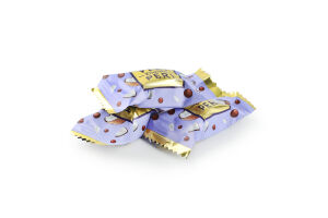 Цукерки Millennium Very Peri з кокосовою начинкою