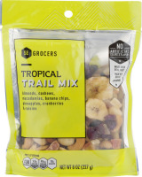 SE Grocers Trail Mix Tropical