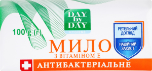 Мило туалетне тверде з вітаміном Е Антибактеріальне Day by Day 100г