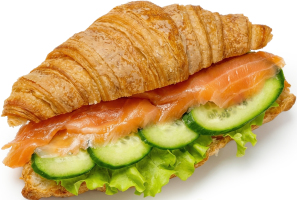 Круасан з лососем