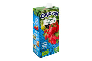 Нектар вітамінізований з м'якоттю стерилізований Яблуко-малина-суниця Садочок т/п 950мл