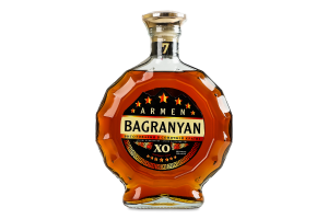 Бренди 500мл 40% ординарный 7 лет XO Armen Bagranyan бут