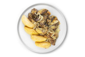 Смажена куряча печінка з яблуками