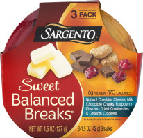 Sargento Sweet Balanced Breaks Cheddar Cheese, Milk Chocolate Chunks, Raspberry Flavored Dried Cranberries & Graham Crackers - 3 PK