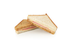 Сэндвич с ветчиной Треугольник Гама Fresh Sandwiches п/у 150г
