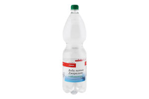 Вода питьевая слабогазированная Родниковая Marka Promo п/бут 1.5л