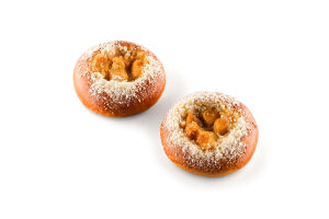 Булочка з манго 100г