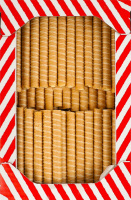 Вафли со вкусом топленого молока Трубочки Delicia к/у 1.3кг