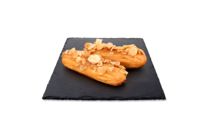 Тістечко Еклер з мигдалем