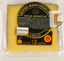 Сыр 55% выдержка 10-12мес Манчего DOP Vega Mancha в/у 0.15кг