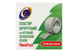 Пласт. хірург. ПіннаРолл 2,5см х 5м на нетканій основі