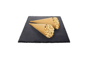 Тістечко Ріжок зі згущеним молоком та арахісом