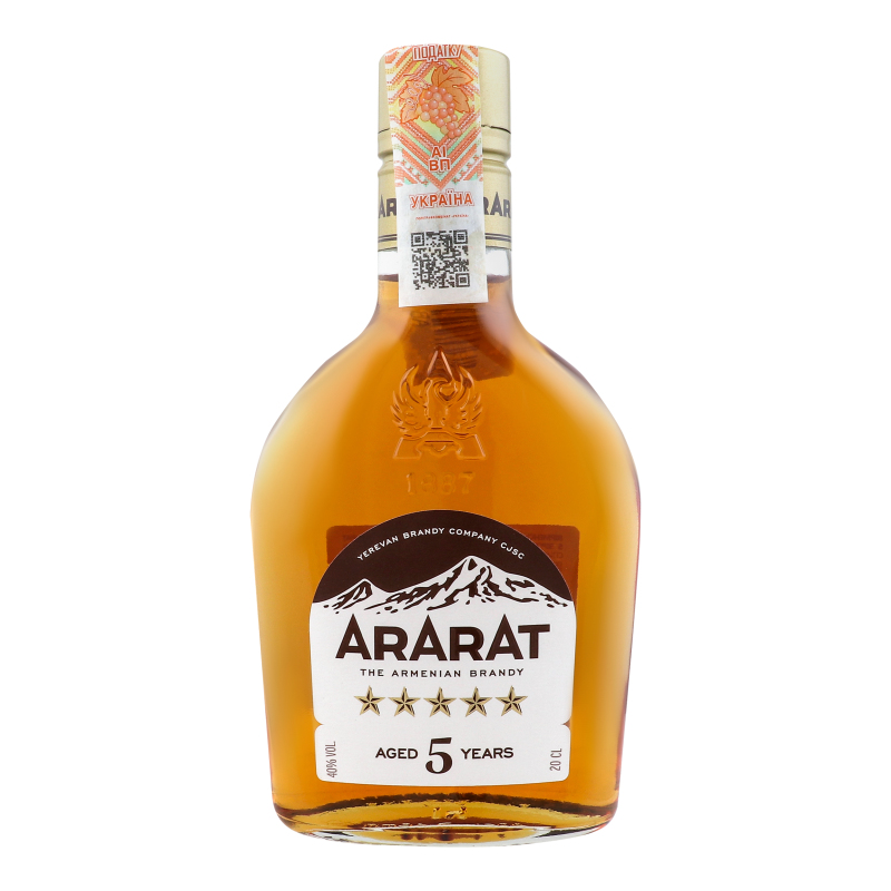Коньяк Арарат армянский 5 звезд 40% 0.25л ст/фляжка (4850001003434)