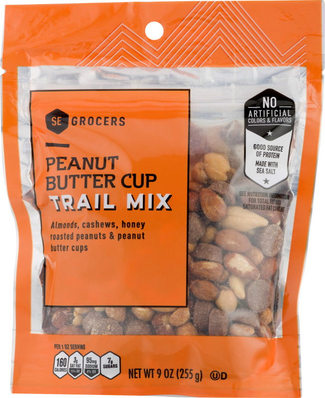 SE Grocers Peanut Butter Cup Trail Mix SE Grocers(38259103951