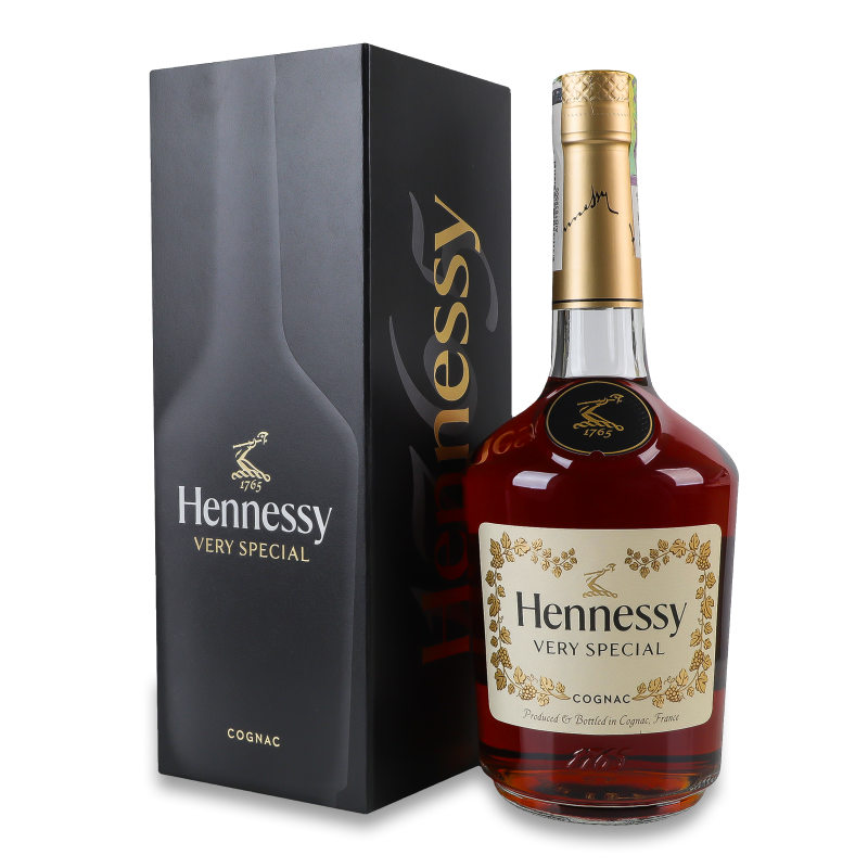 Коньяк VS 40% 0,7л коробка Hennessy